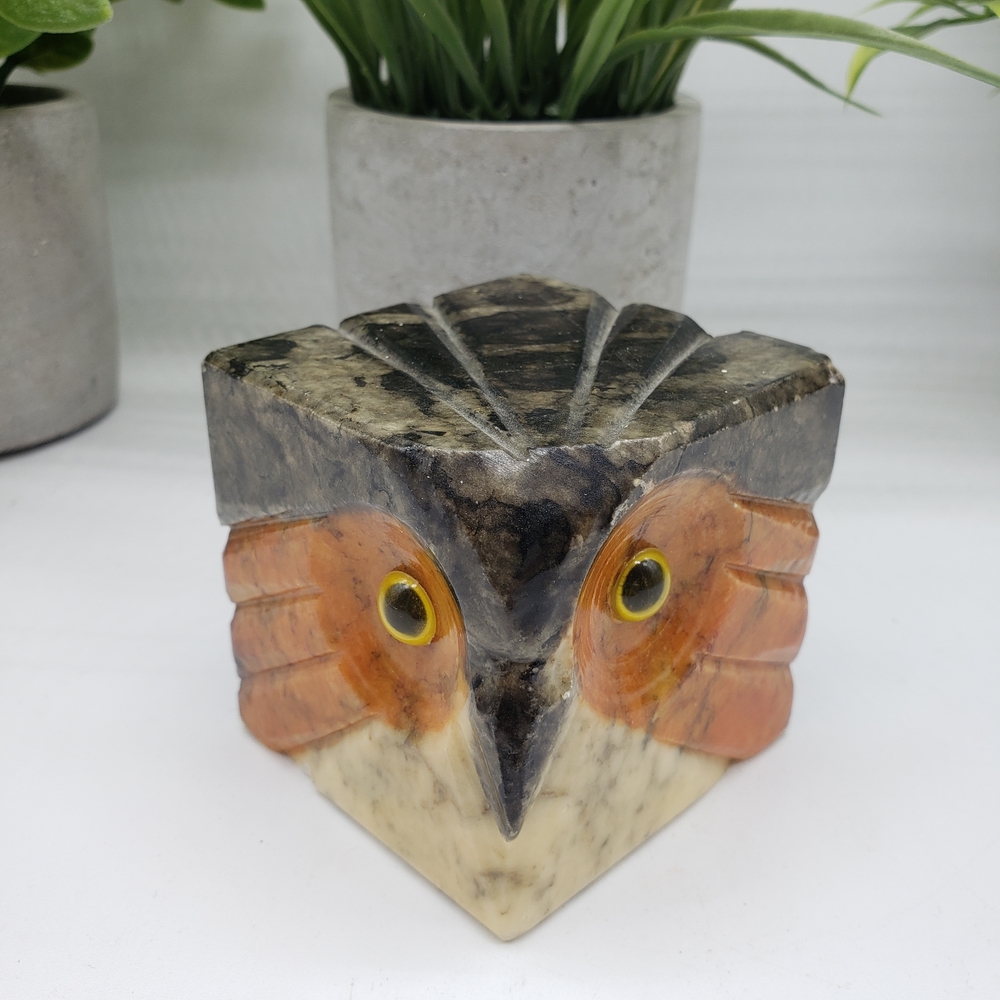 Genuine Vintage Italian Handcarved Brown Cream Black Alabaster Owl Paperweight